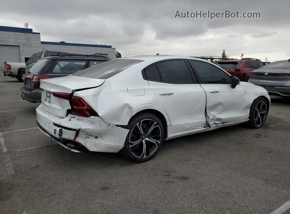 7JRL12TK0RG291303 2024 VOLVO S60 Белый 