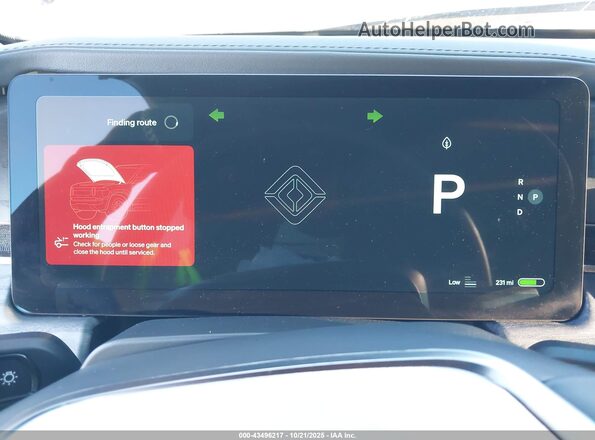 7PDSGABA7PN028495 2023 RIVIAN R1S Silver 