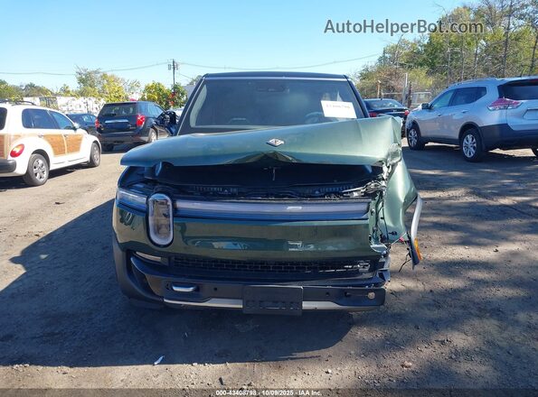 7PDSGBBAXSN063787 2025 RIVIAN R1S Green Առջևի վահանակի տեսք