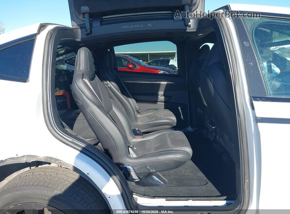 7SAXCBE58NF343818 2022 TESLA MODEL X White VIN sticker view