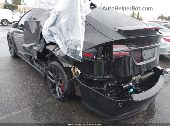 7SAXCBE63RF440021 2024 TESLA MODEL X Black Դիմացի տեսք