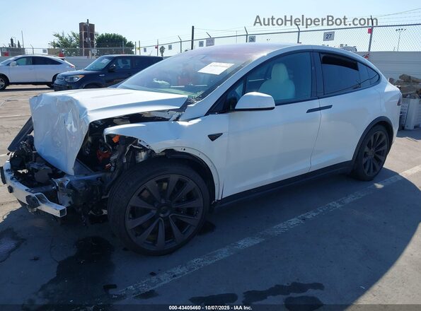 7SAXCBE68NF332875 2022 TESLA MODEL X White Front left