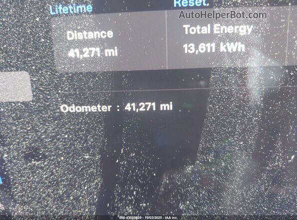 7SAXCDE58NF350182 2022 TESLA MODEL X Синий Панорамный вид салона 360°