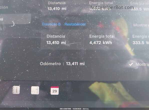 7SAYGAEE0SF285203 2025 TESLA MODEL Y Black Widok tylnych siedzeń