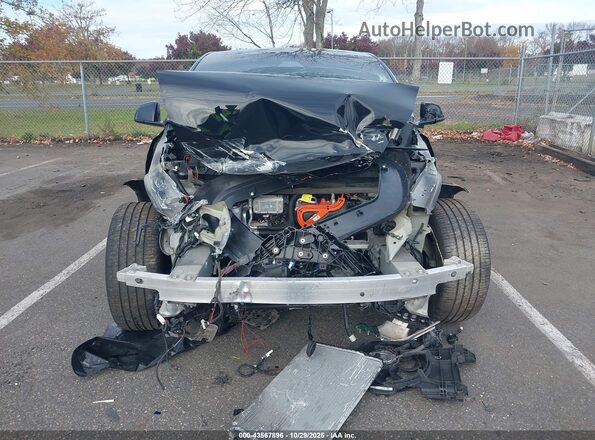 7SAYGAEE0SF285203 2025 TESLA MODEL Y Black Widok deski rozdzielczej