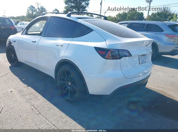 7SAYGAEE1NF336521 2022 TESLA MODEL Y White Задня ліва чверть
