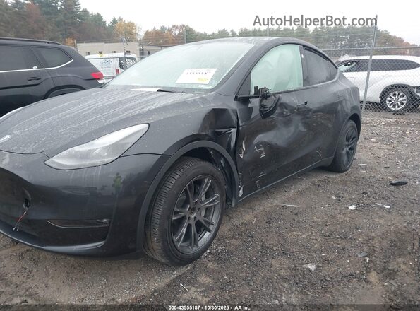 7SAYGAEE5SF263181 2025 TESLA MODEL Y Black Vista frontal