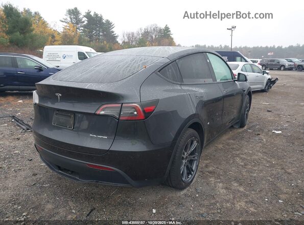 7SAYGAEE5SF263181 2025 TESLA MODEL Y Black Trasero derecho