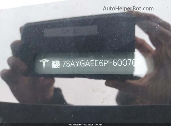 7SAYGAEE6PF600769 2023 TESLA MODEL Y Gray 