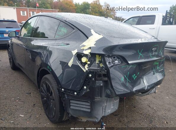 7SAYGAEE7RF076826 2024 TESLA MODEL Y Gray Tył lewy