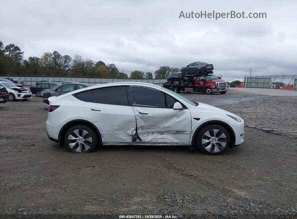 7SAYGAEEXNF519044 2022 TESLA MODEL Y Белый 