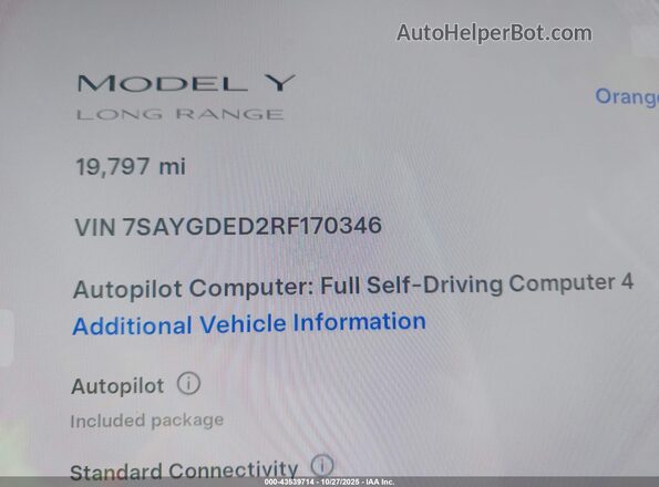 7SAYGDED2RF170346 2024 TESLA MODEL Y White სალონის 360-გრადუსიანი ხედი