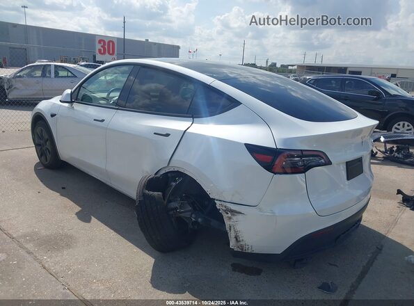 7SAYGDED2RF170346 2024 TESLA MODEL Y White უკანა მარცხენა