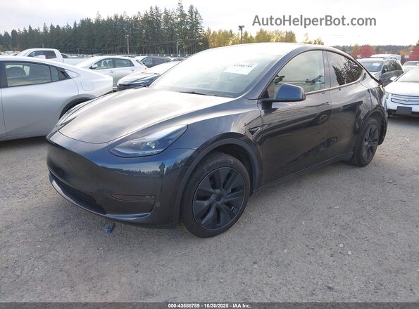 7SAYGDED7RF102852 2024 TESLA MODEL Y Black Передня ліва чверть