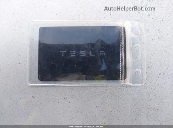 7SAYGDED7RF102852 2024 TESLA MODEL Y Black Вид панелі приладів