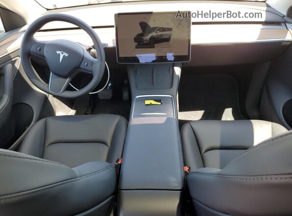 7SAYGDED7SF319632 2025 TESLA MODEL Silver 
