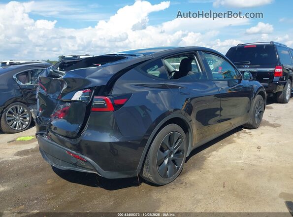 7SAYGDED8RF197535 2024 TESLA MODEL Y Gray უკანა მარჯვენა