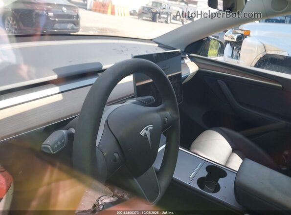 7SAYGDED8RF197535 2024 TESLA MODEL Y Gray უკანა სავარძლების ხედი