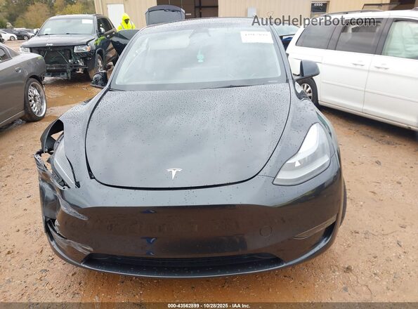 7SAYGDEDXRF091832 2024 TESLA MODEL Y Gray Instrument cluster view
