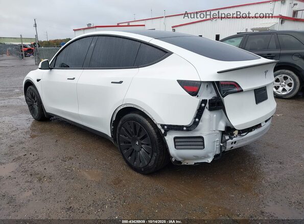 7SAYGDEDXSF238902 2025 TESLA MODEL Y White Tył lewy