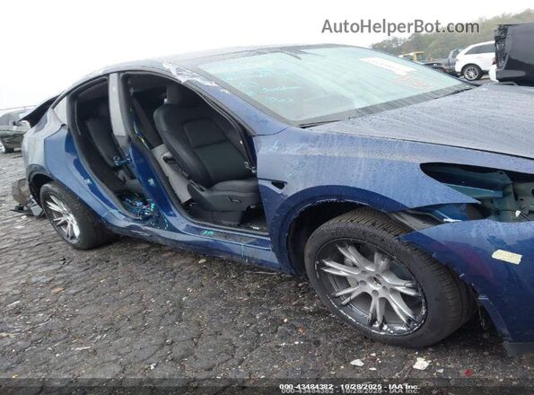 7SAYGDEE1RA269634 2024 TESLA MODEL Y Blue Vista frontal
