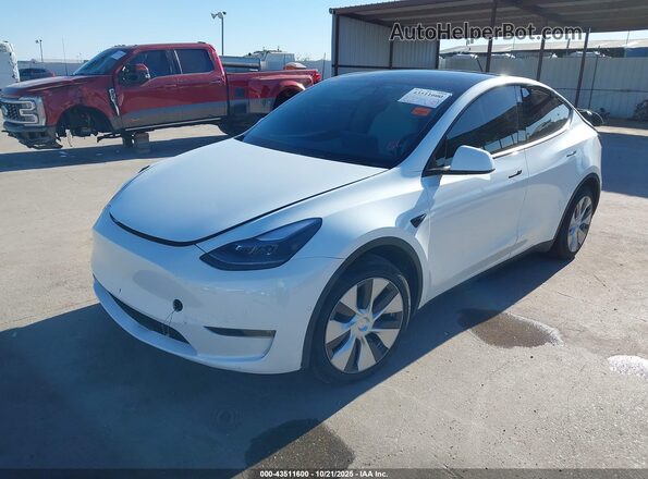 7SAYGDEE2NF362272 2022 TESLA MODEL Y White Vista tres cuartos delantera izquierda