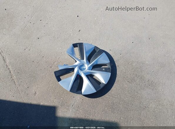 7SAYGDEE2NF362272 2022 TESLA MODEL Y White Vista del cuadro de instrumentos