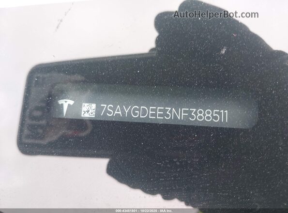 7SAYGDEE3NF388511 2022 TESLA MODEL Y White Engine compartment view