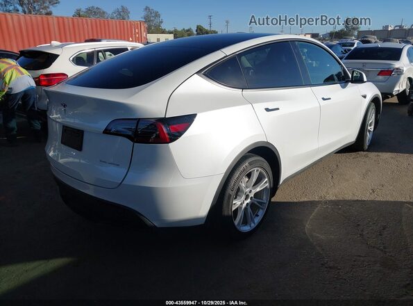 7SAYGDEE3PA039610 2023 TESLA MODEL Y White 
