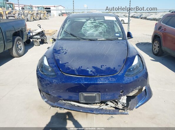 7SAYGDEE3RA307154 2024 TESLA MODEL Y Blue Dashboard view