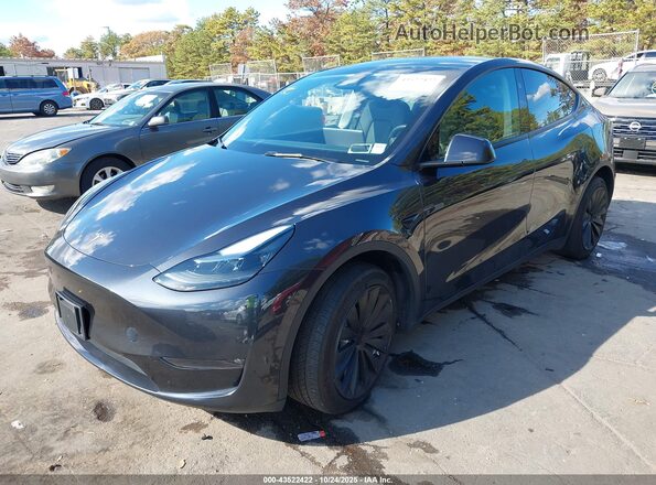 7SAYGDEE3RF037846 2024 TESLA MODEL Y Серый Передняя левая четверть