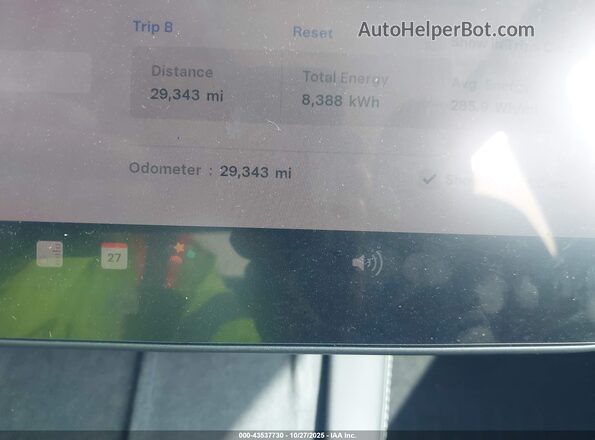 7SAYGDEE3RF063296 2024 TESLA MODEL Y Black 