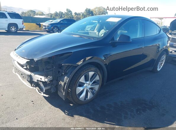 7SAYGDEE3RF983817 2024 TESLA MODEL Y Black Передня ліва чверть