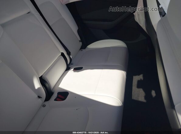 7SAYGDEE3SA361091 2025 TESLA MODEL Y Black Вид наклейки з VIN-кодом
