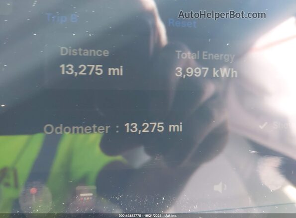7SAYGDEE3SA361091 2025 TESLA MODEL Y Black 
