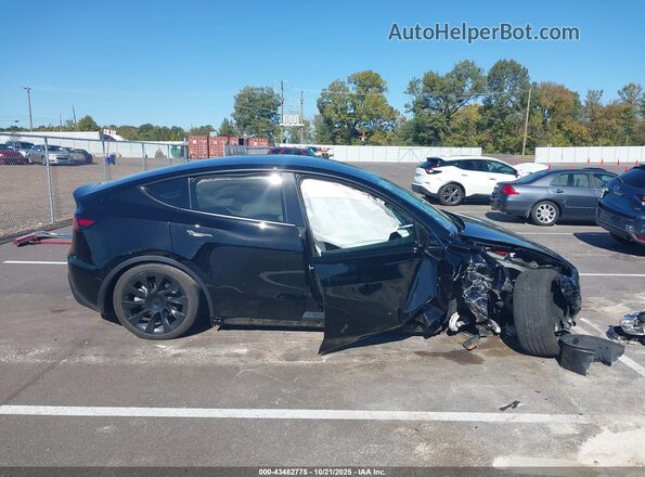 7SAYGDEE3SA361091 2025 TESLA MODEL Y Black Вид задньої частини салону