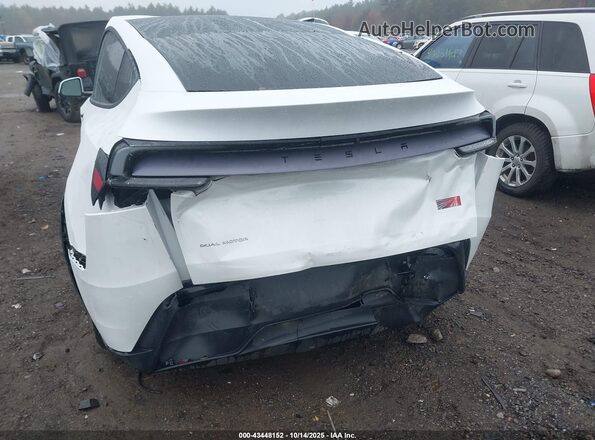 7SAYGDEE3TF322344 2026 TESLA MODEL Y Белый Вид спереди