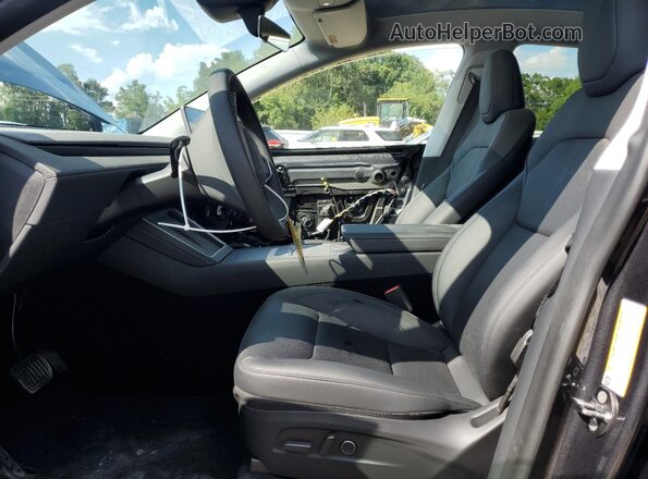 7SAYGDEE4TA407089 2026 TESLA MODEL Charcoal Սալոնի դիմացի տեսք