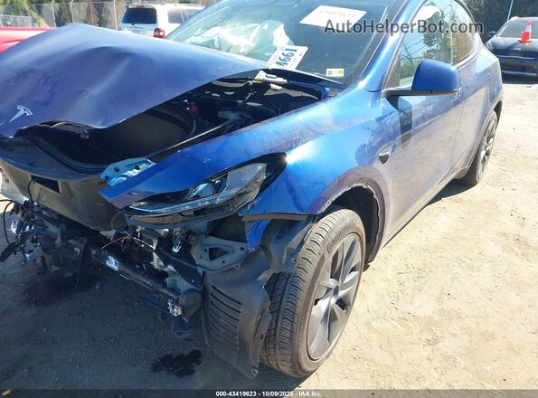7SAYGDEE6RF131980 2024 TESLA MODEL Y Синий Вид спереди
