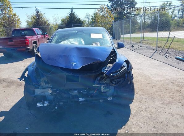 7SAYGDEE6RF131980 2024 TESLA MODEL Y Синий Вид панели приборов