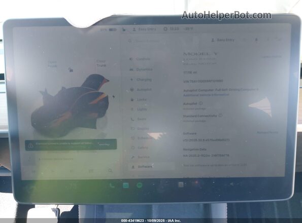 7SAYGDEE6RF131980 2024 TESLA MODEL Y Синий Вид задних сидений