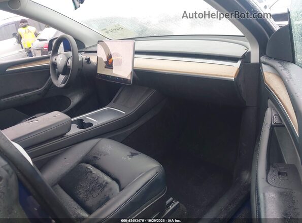 7SAYGDEE7PF664045 2023 TESLA MODEL Y Dark Blue 