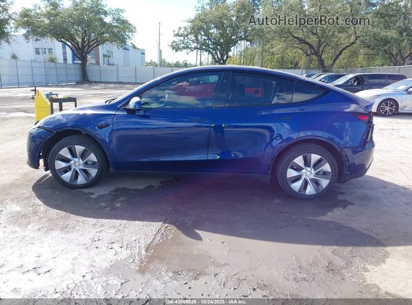7SAYGDEE7RA265684 2024 TESLA MODEL Y Синий Панорамный вид салона 360°