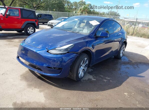 7SAYGDEE7RA265684 2024 TESLA MODEL Y Синий Передняя левая четверть