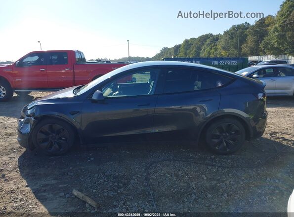 7SAYGDEE7RA294540 2024 TESLA MODEL Y Gray სალონის 360-გრადუსიანი ხედი