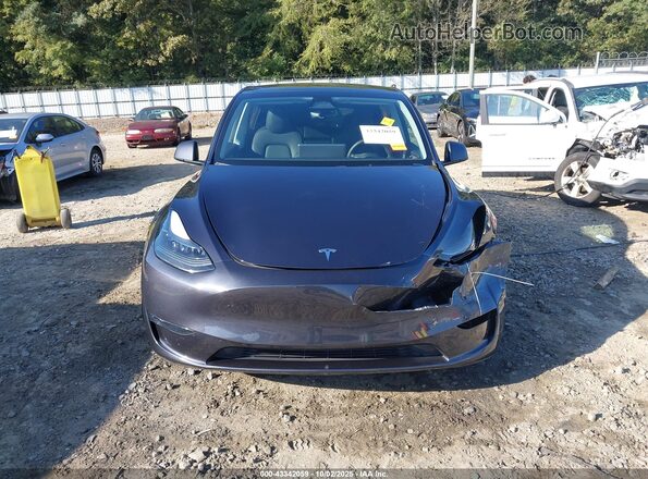 7SAYGDEE7RA294540 2024 TESLA MODEL Y Gray ხელსაწყოთა პანელის ხედი