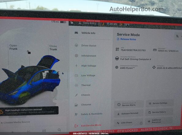 7SAYGDEE7RA323793 2024 TESLA MODEL Y Blue 