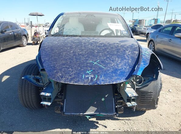 7SAYGDEE7RA323793 2024 TESLA MODEL Y Blue უკანა სალონის ხედი