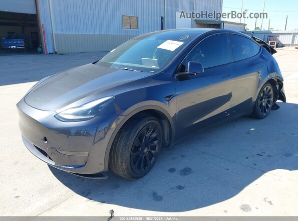 7SAYGDEE7SA345847 2025 TESLA MODEL Y Серый Передняя левая четверть