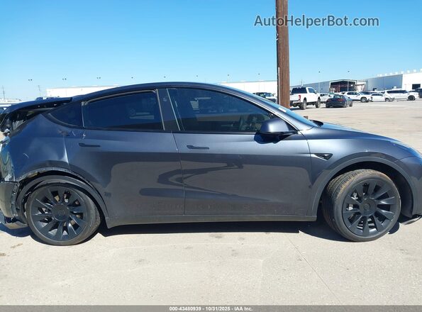 7SAYGDEE7SA345847 2025 TESLA MODEL Y Серый Вид щитка приборов